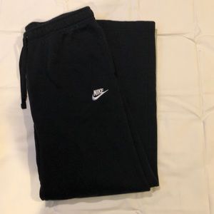 Men’s NIKE sweatpants